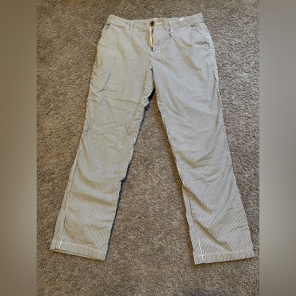 Gap girlfriend khakis size 6 blue and white stripes